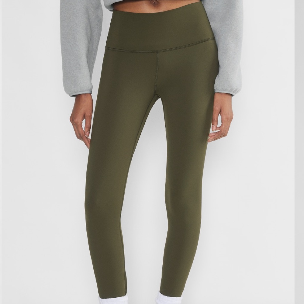 Aritzia NWT Golden Heatform hi rise leggings